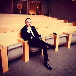 Meet your Posher, Alexander